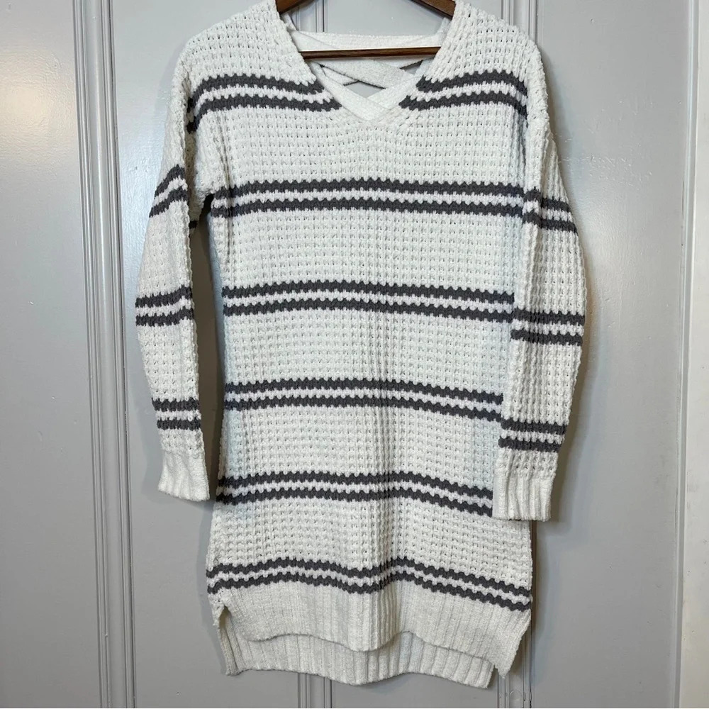 Moral Fiber Chenille Soft Striped Lace Up Back Sweater‎ Long Length Size Small